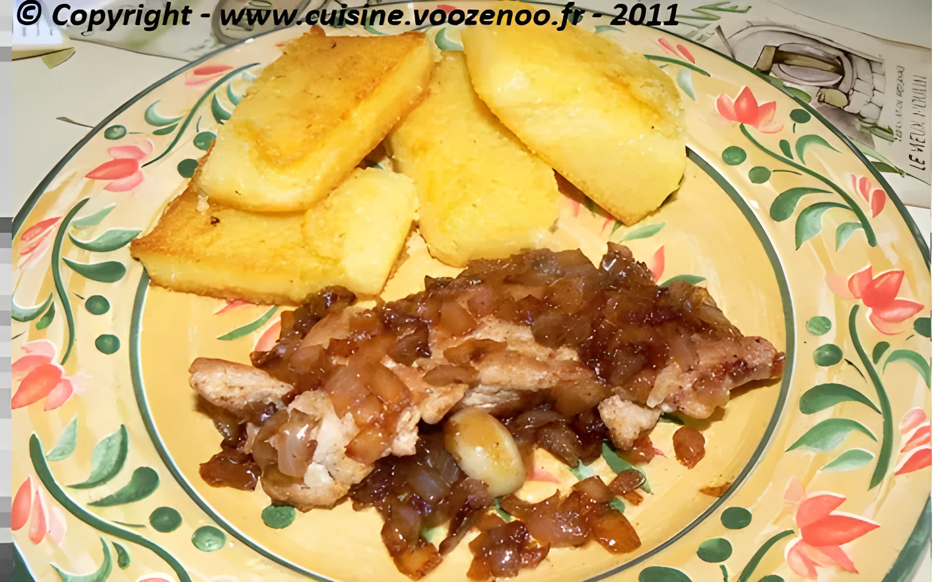 Escalopes de dinde aux oignons confits et Polenta
