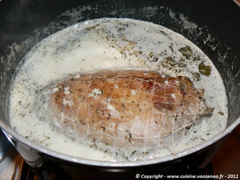 Rôti d'échine de porc au lait etape1 Rôti d'échine de porc au lait etape1