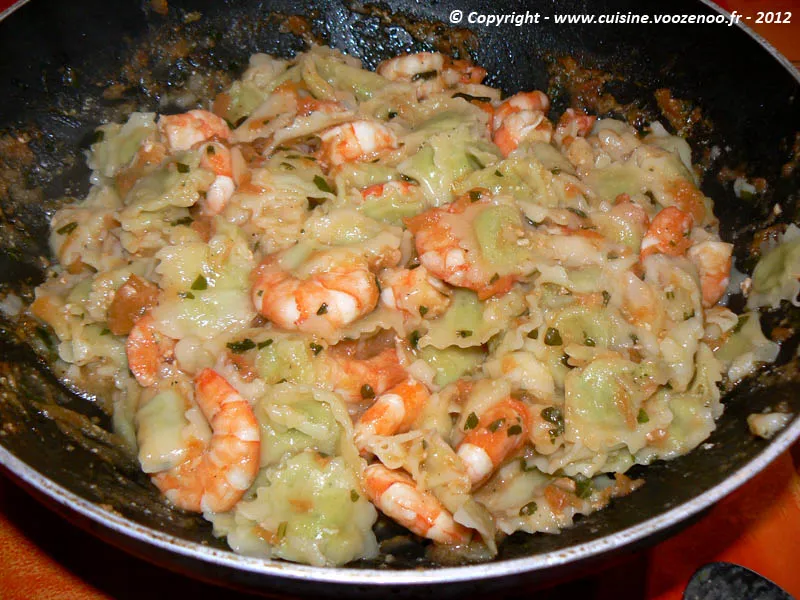 Ravioles sauce provençale et gambas fin Ravioles sauce provençale et gambas fin