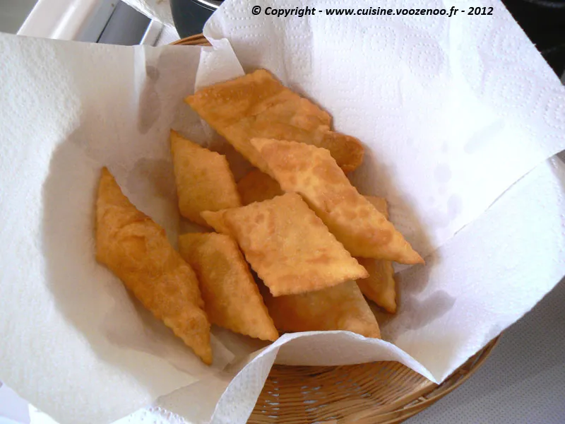 Oreillettes provençale etape10 Oreillettes provençale etape10