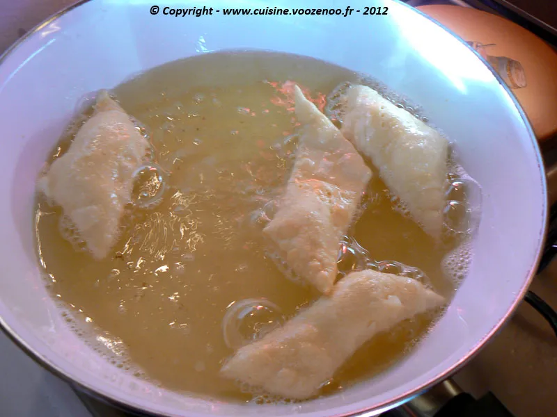 Oreillettes provençale etape9 Oreillettes provençale etape9