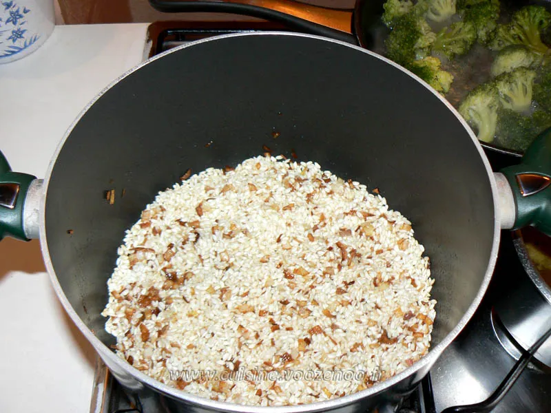 Risotto au brocolis, saumon et parmesan etape2 Risotto au brocolis, saumon et parmesan etape2