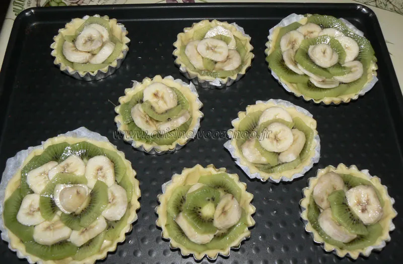 Tartelettes bananes kiwis et coco etape1 Tartelettes bananes kiwis et coco etape1