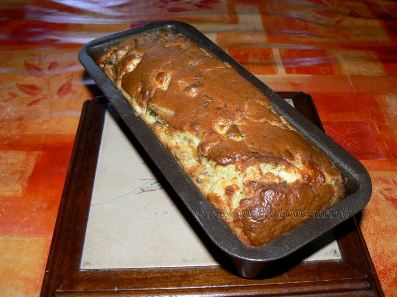 Cake aux blancs de poulet, champignons et mozzarella fin Cake aux blancs de poulet, champignons et mozzarella fin