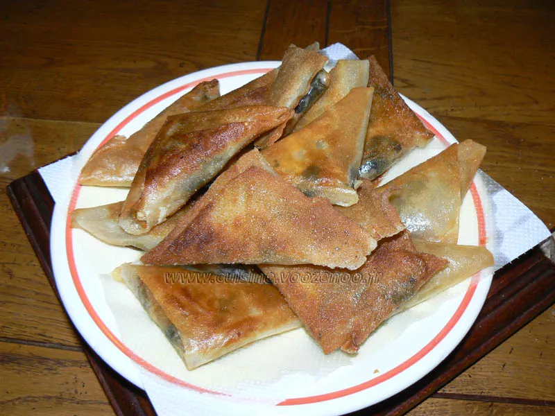 Samoussas aux saveurs asiatiques fin Samoussas aux saveurs asiatiques fin