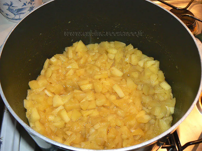 Flan brioché aux pommes etape1 Flan brioché aux pommes etape1