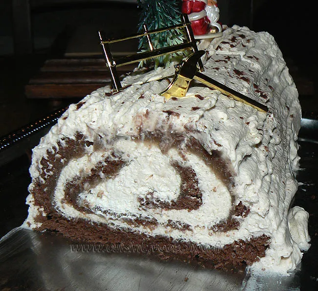Bûche légère à la crème de marron fin Bûche légère à la crème de marron fin