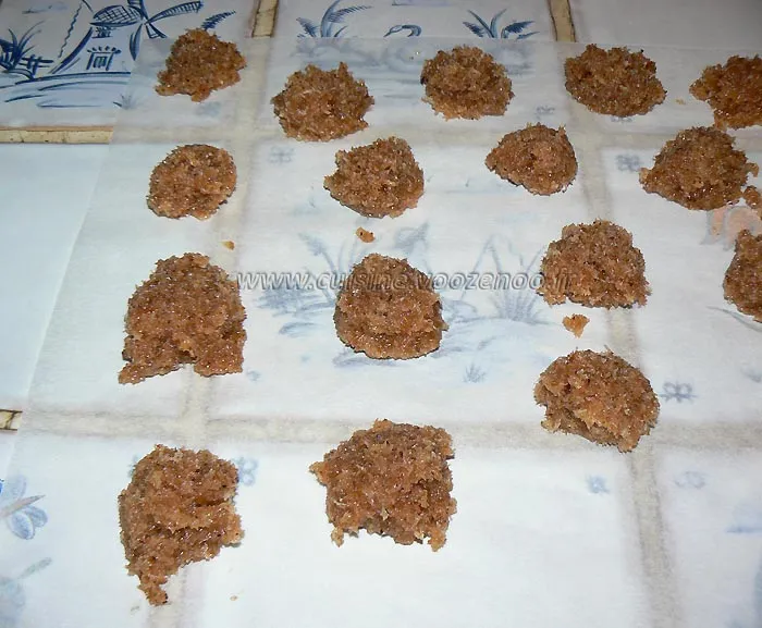 Palets philippins à la noix de coco fin Palets philippins à la noix de coco fin