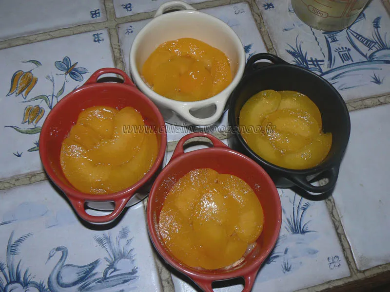 Oeufs au plat en trompe l'oeil etape2 Oeufs au plat en trompe l'oeil etape2