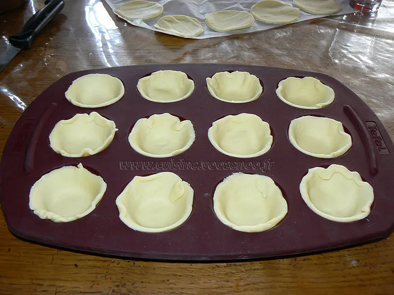 Mini tartelettes Nutela crumble etape2 Mini tartelettes Nutela crumble etape2
