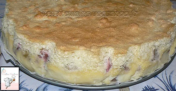 Gâteau magique à la rhubarbe