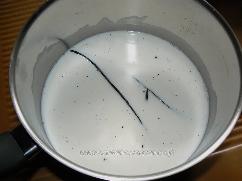 Glace à la vanille maison avec sorbetière etape1