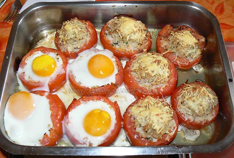 Tomates farcies au riz et oeufs gratines fin