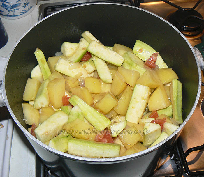 Courgettes longues et pommes de terre cucuzza etape2