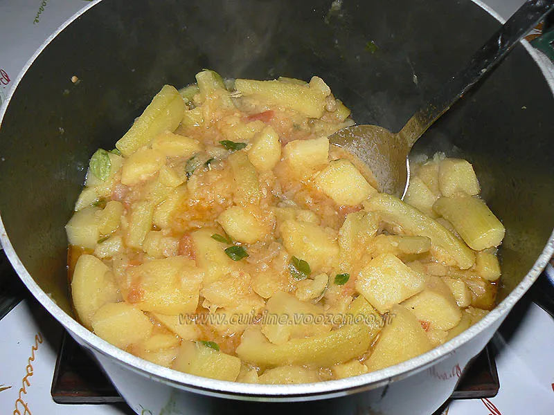 Courgettes longues et pommes de terre cucuzza fin