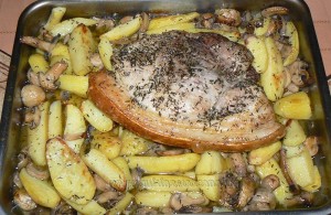 Rouelle de porc et pommes de terre au four fin