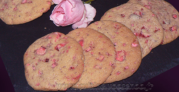 Cookies roses aux pralines de saint genix une