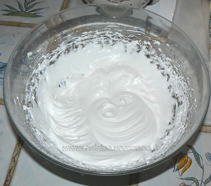 Macarons vanill et chocolat blanc etape1