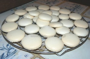Macarons vanill et chocolat blanc etape5
