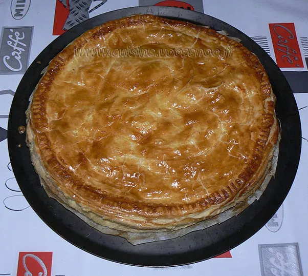 Galette des rois, mangue, noix de coco et citron vert fin2