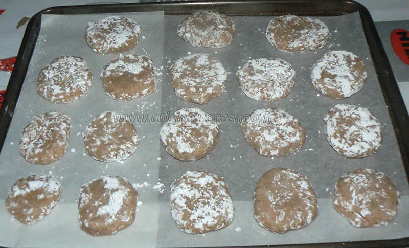 Amaretti à la crème de marron etape2