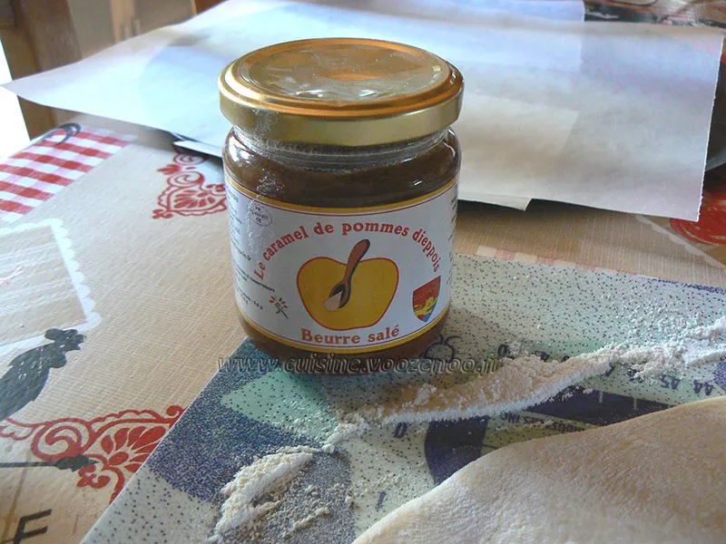 Tourbillon brioché au caramel de pommes etape3