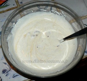 Glace vanillée au mascarpone, noix de pecan au caramel etape2