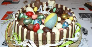 Gâteau au chocolat, Finger et fruits rouges pour Pâques ... ou pas !
