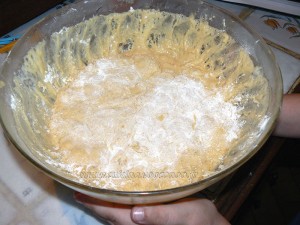 Briochettes à la crème pâtissiere et myrtilles etape3