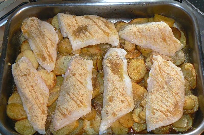 Dos de cabillaud sur pommes de terre épicées etape2