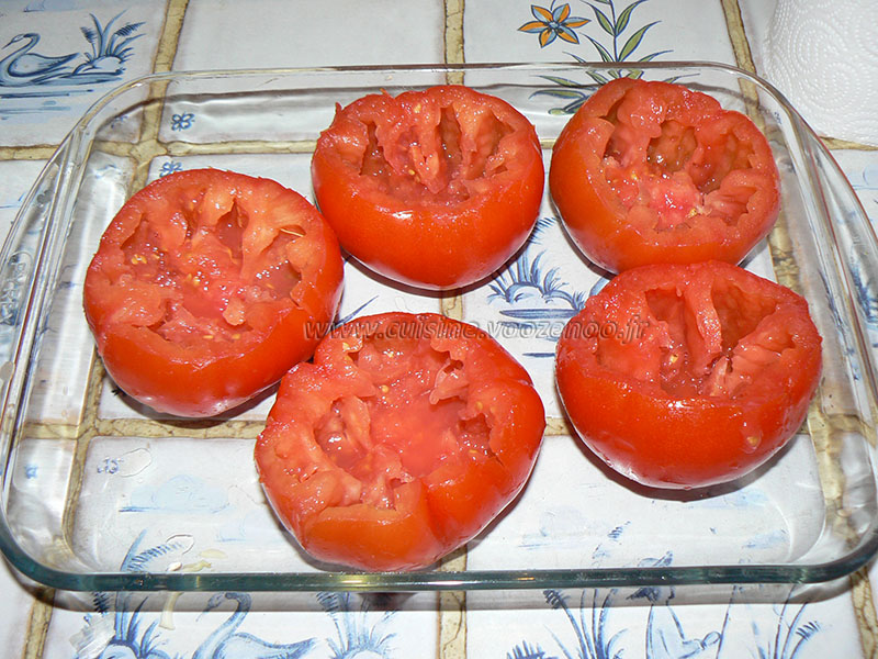 Tomates farcies à l’indienne vegetarienne etape1