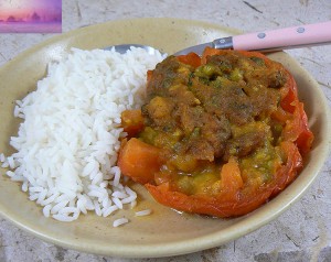 Tomates farcies à l'indienne vegetarienne fin