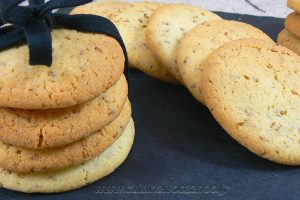 Cookies aux graines de sesame slider