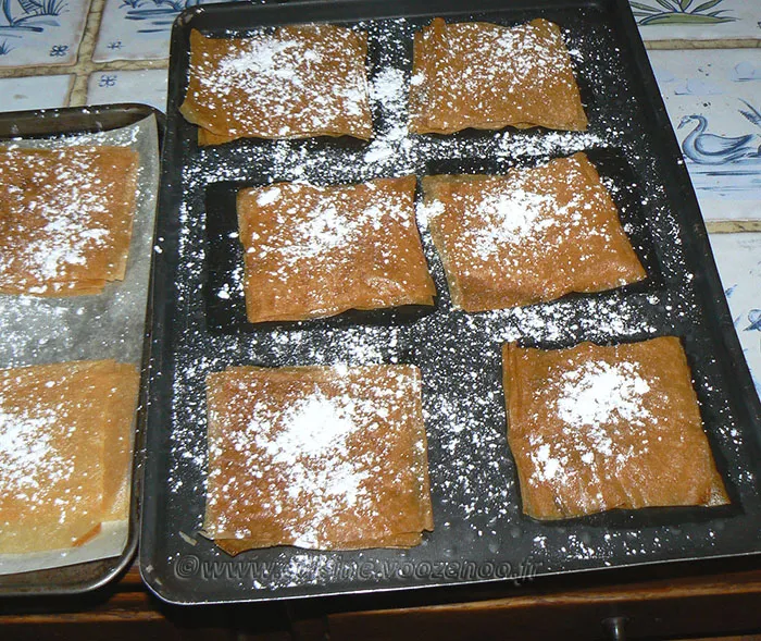 Millefeuille croustillant aux fraises, crème à la menthe etape4