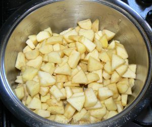 Flan aux pommes, amandes et Calvados etape1
