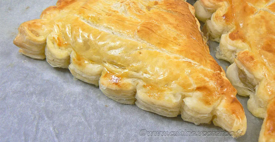 Galette des rois à la crème de dattes slider