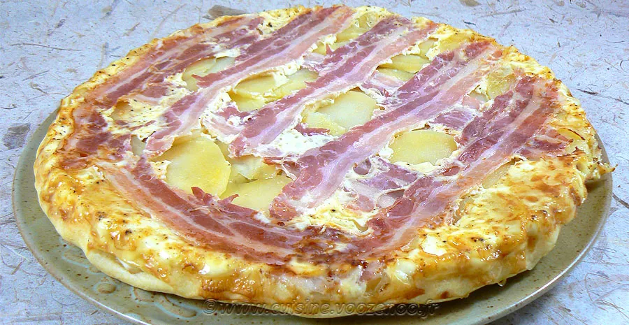 Tatin aux pommes de terre, lard et chèvre