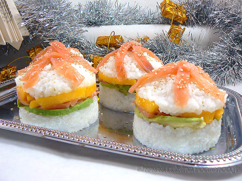 Sushi burger presentation