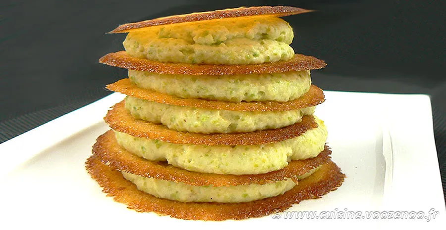 Millefeuille crème de pistache, tuiles croustillantes à l'orange sanguine