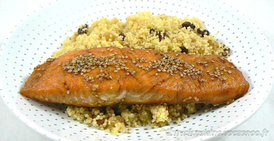 Pavé de saumon laqué, semoule épicée
