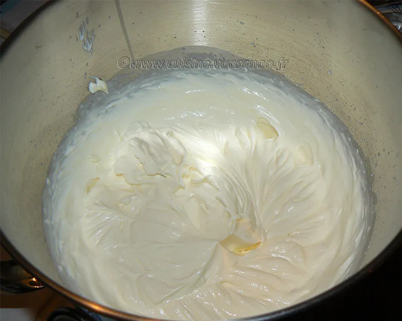 Pommes façon tatin et crème de mascarpone etape3