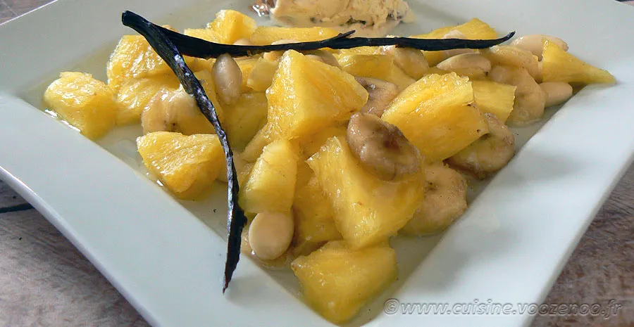 Papillote d’ananas et banane au sirop de vanille