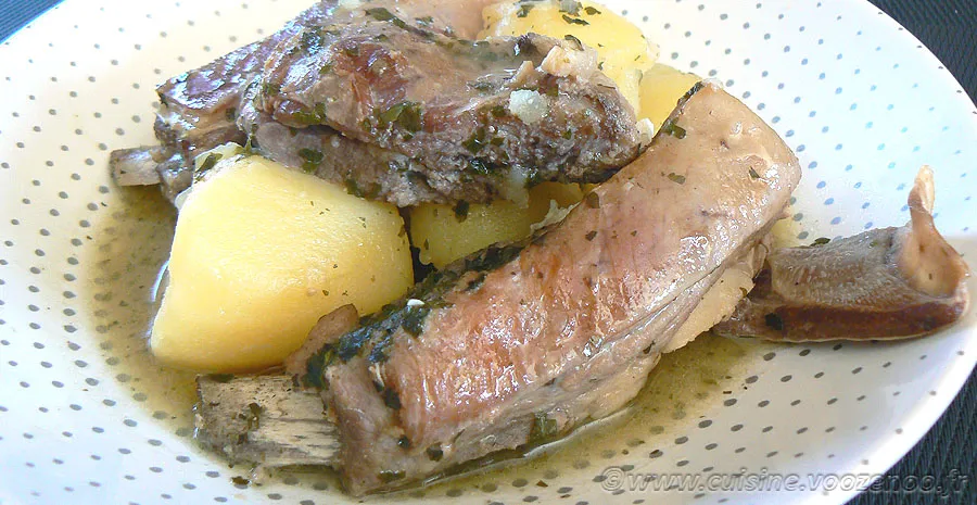 Ragoût de poitrine d'agneau au persil