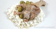 Manchons de canard aux olives vertes et lardons slider