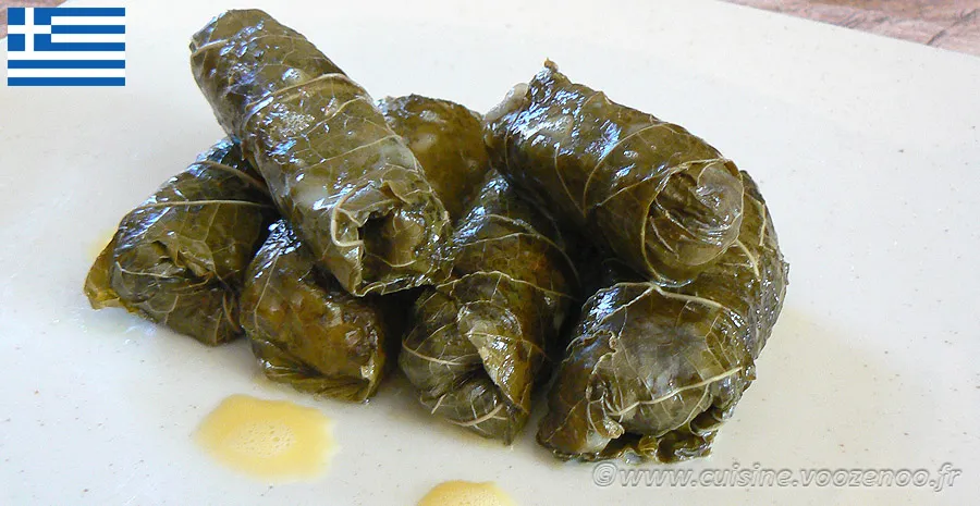 Dolmadakia me kima, Feuilles de vigne farcies à la viande