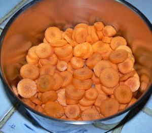 Soupe glacée de carotte primeur etape1