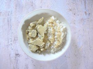 Bœuf à la sauce coco et cacahuète - Tonga presentation