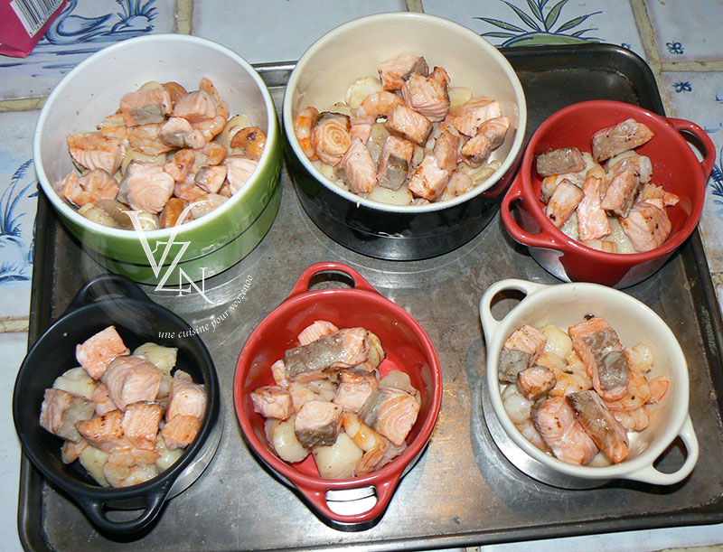 Mini cocotte de saumon, crustacés et légumes etape8