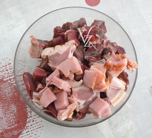 Pörkölt – Ragoût de porc hongrois etape1