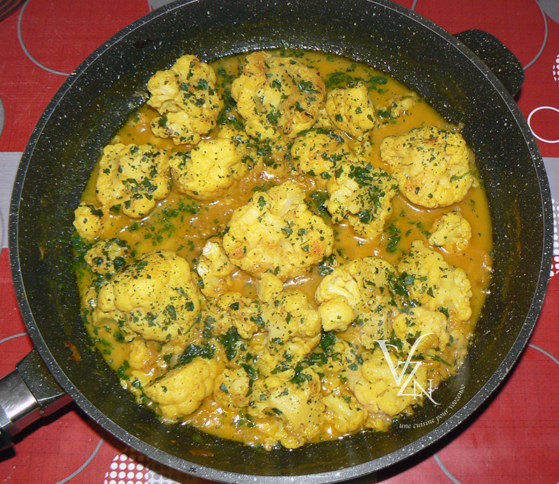 Chou-fleur au lait de coco et curry étape2